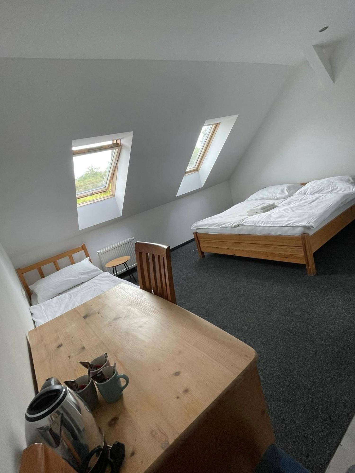 Hotel Joker Obrnice Extérieur photo